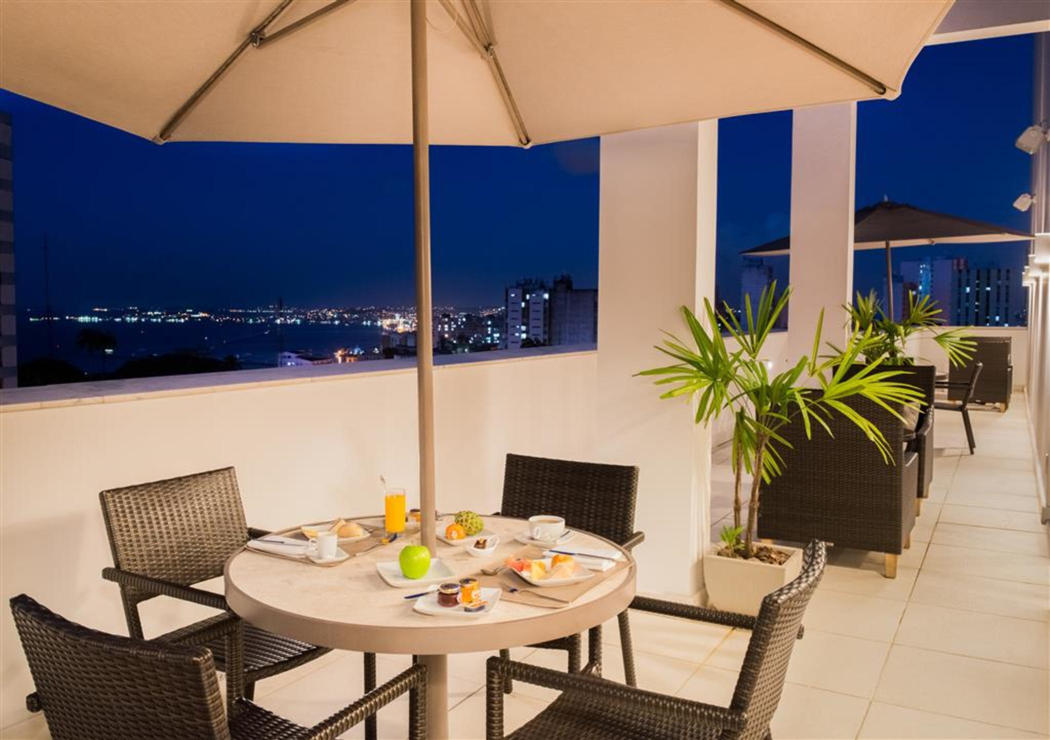 Wish Hotel Da Bahia Salvador da Bahia Exterior foto Sky Bar
